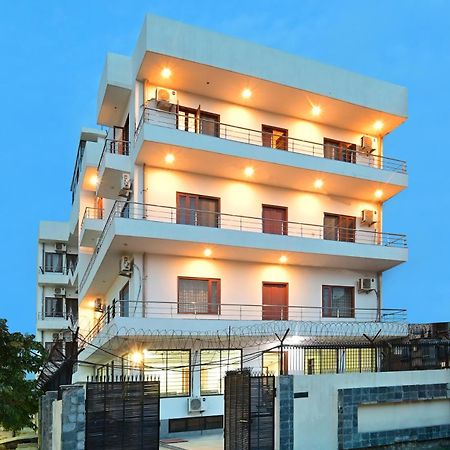 Hotel The York Noida Extérieur photo