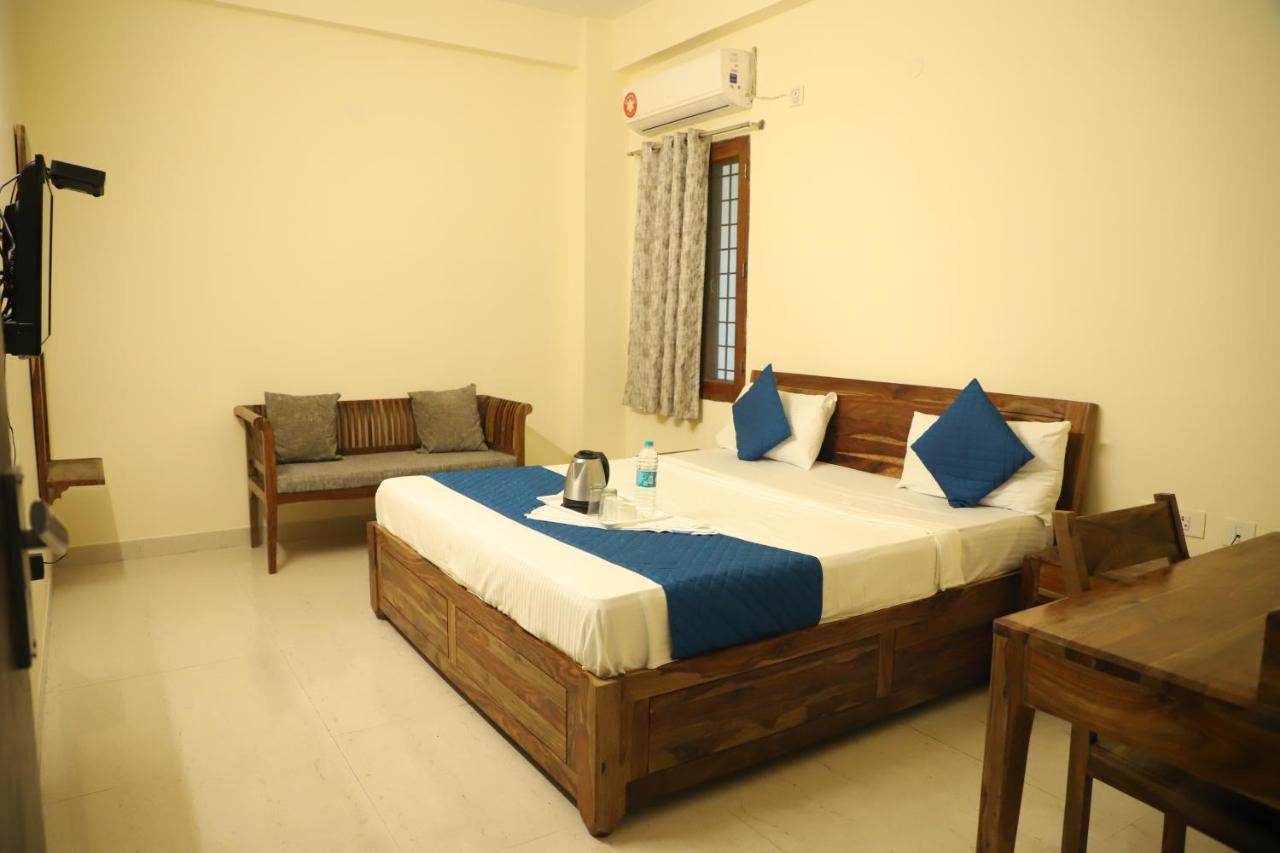 Hotel The York Noida Extérieur photo