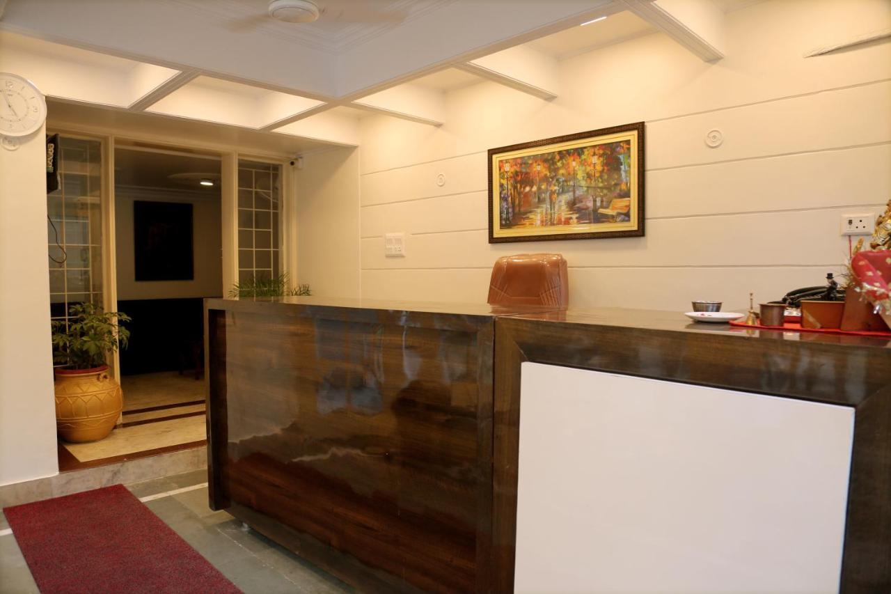 Hotel The York Noida Extérieur photo