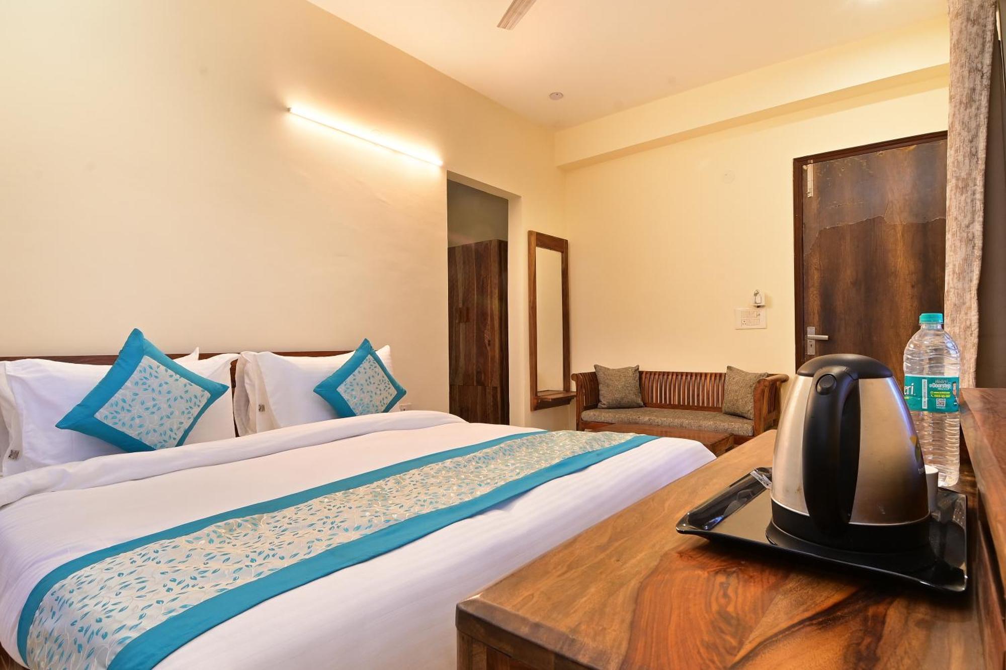 Hotel The York Noida Extérieur photo