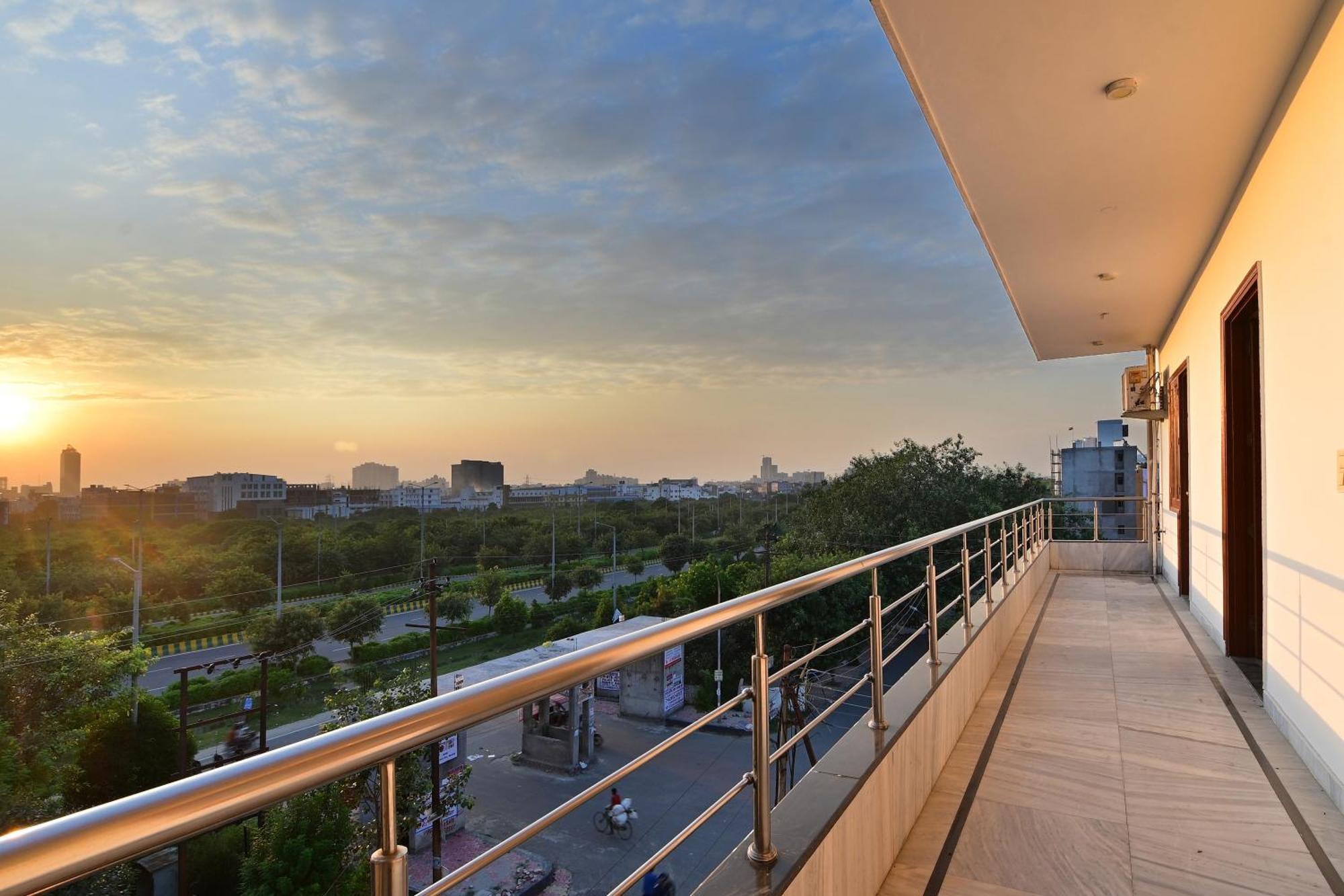 Hotel The York Noida Extérieur photo